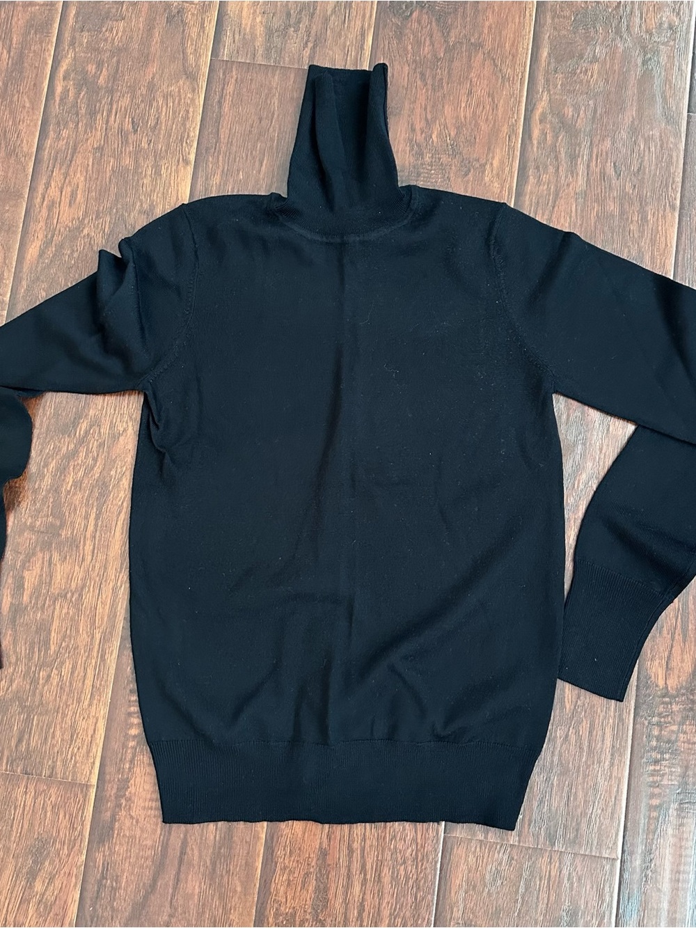 Uniqlo wool turtleneck